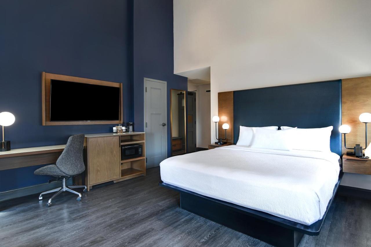 Courtyard By Marriott Cincinnati Downtown Dış mekan fotoğraf